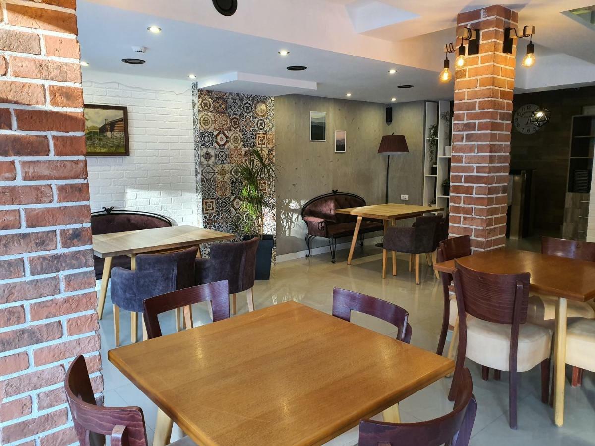 Motel & Restaurant Dar Novi Pazar Esterno foto