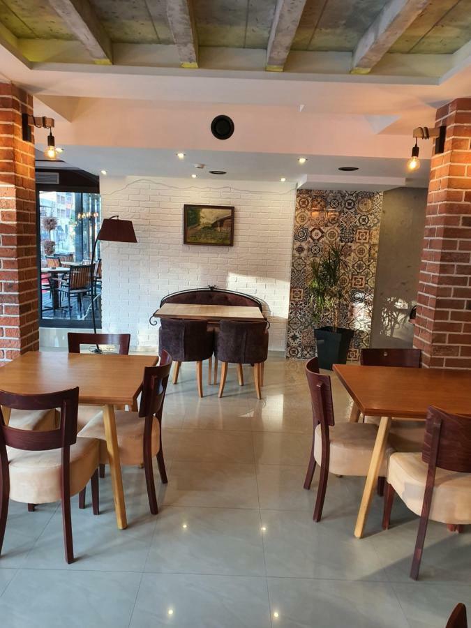 Motel & Restaurant Dar Novi Pazar Esterno foto